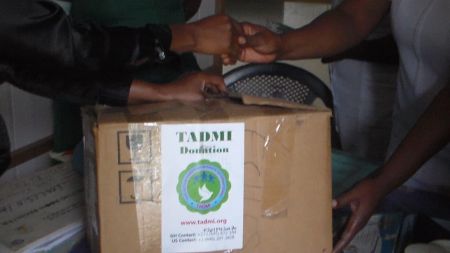 donation-made-to-omary-clinic-june-2015-3-20170216-1187424666