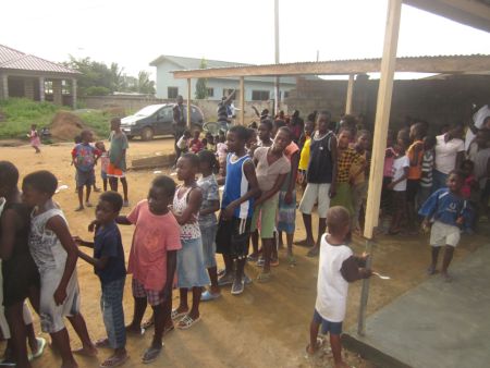 tadmi-fed-and-entertain-many-on-7-18-14-6-20170216-1256651959